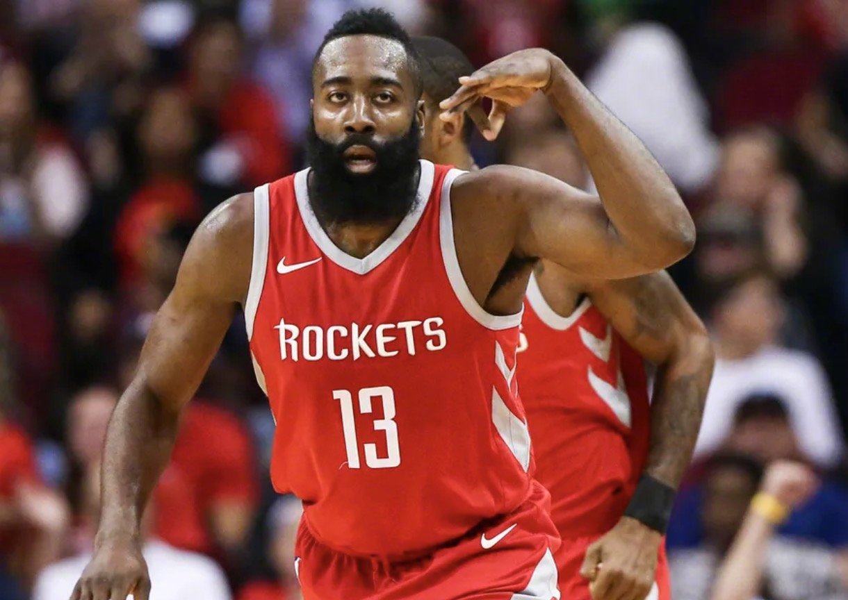 年轻球员居 年轻球员居