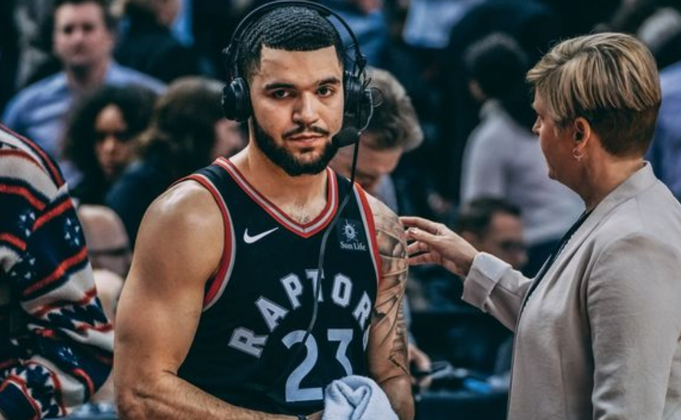 届奥运会上 届奥运会上