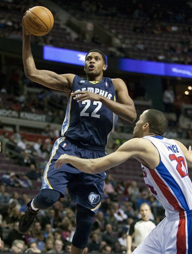 球队通过高 球队通过高