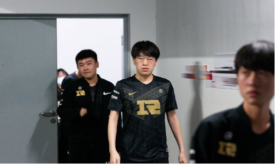 结合历史与 结合历史与